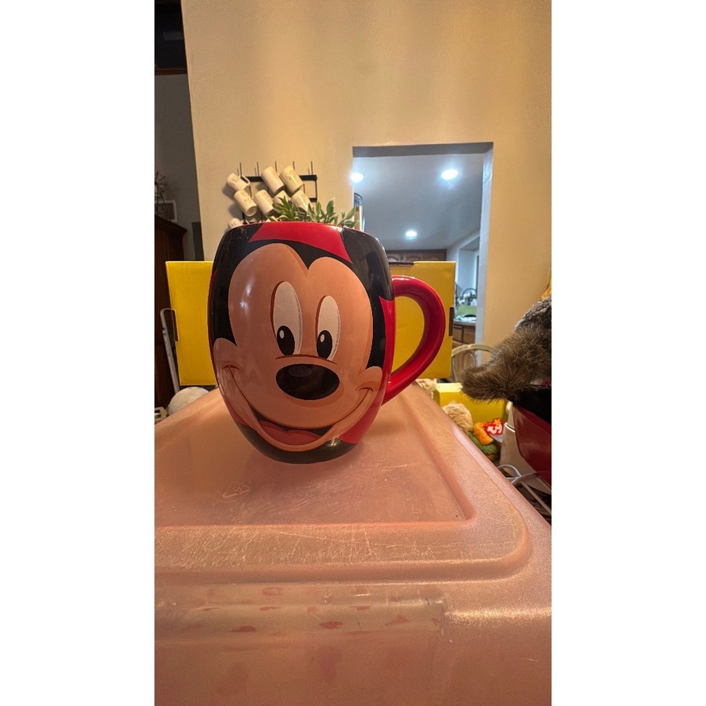 Mickey Mouse Disney red coffee mug "Oh Boy!"